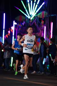 BIB: 41295
                            <button type="button" onclick="openModal(20272831)" class="btn btn-primary btn-sm float-right btn-popup" data-toggle="modal" data-target=".modal-high-quality">
                        <i class="fas fa-shopping-cart"></i> Add to Cart
                    </button>
                                            <button type="button" onclick="isThisMe(20272831, true)" class="btn btn-success btn-sm float-right btn-popup btn-isme hidden" data-toggle="tooltip" data-placement="bottom" title="นี่คือรูปของคุณใช่ไหม คลิกที่นี่เพื่อเอาเข้าอัลบั้ม">
                        <i class="fas fa-plus"></i> Add to album
                    </button>
                    <button type="button" onclick="isThisMe(20272831, false)" class="btn btn-warning btn-sm float-right btn-popup btn-isnotme hidden">
                        <i class="fas fa-ban"></i> Remove from album
                    </button>